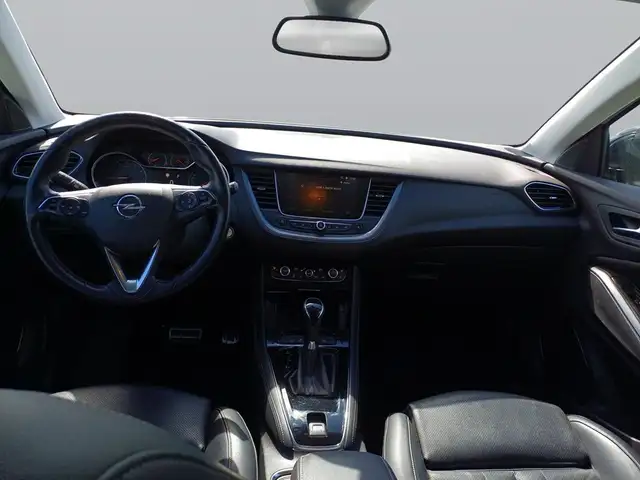Opel Grandland view 10