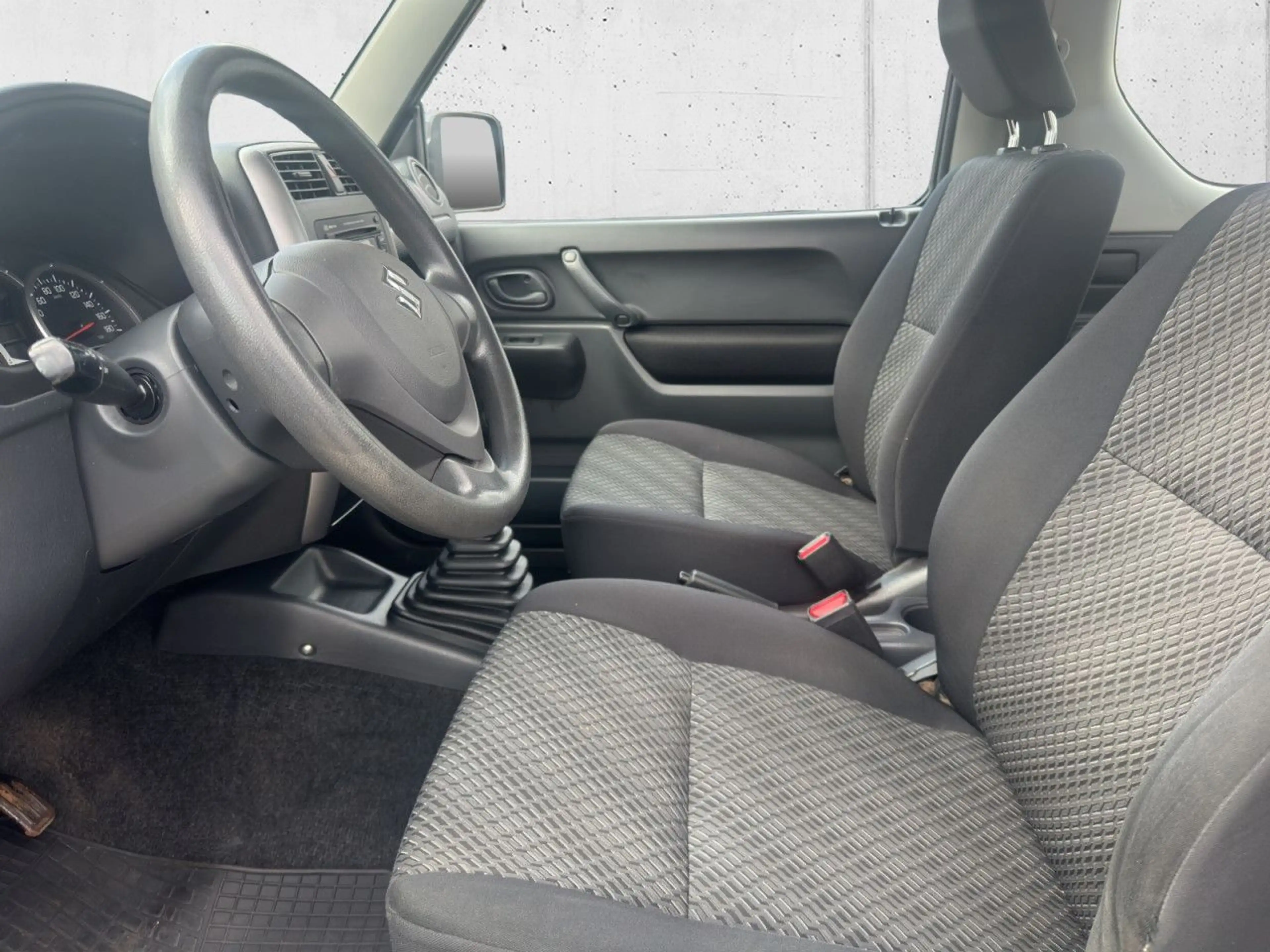 Suzuki Jimny Comfort, 1. Hand, Unfallfrei Klima — photo 9