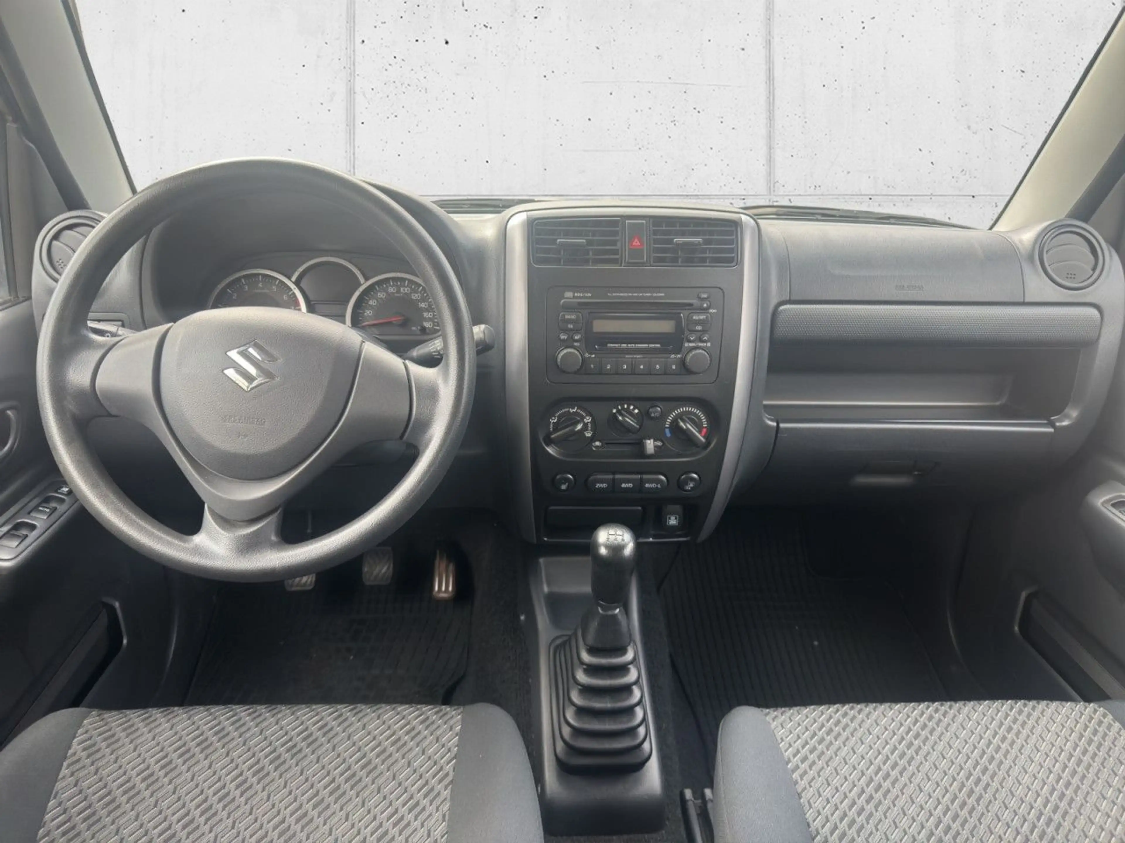 Suzuki Jimny Comfort, 1. Hand, Unfallfrei Klima — photo 14