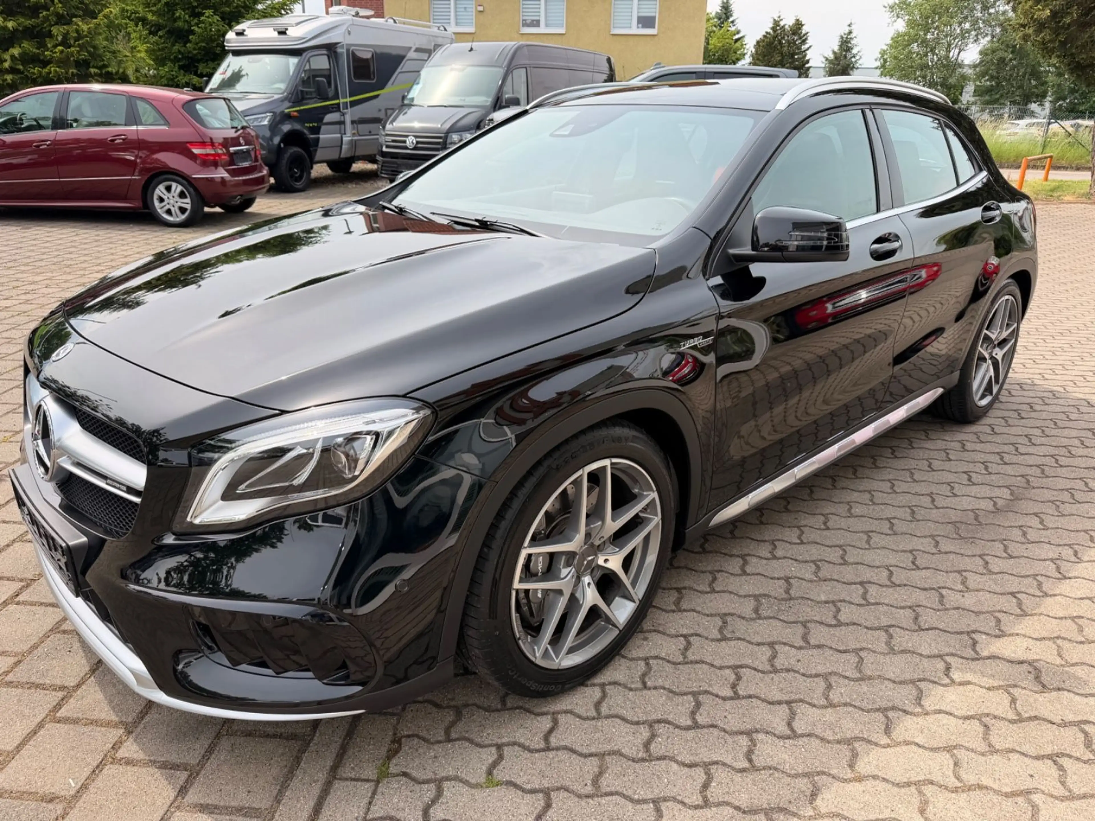 Mercedes-Benz GLA 45 AMG GLA GLA 45 AMG 4Matic — photo 4