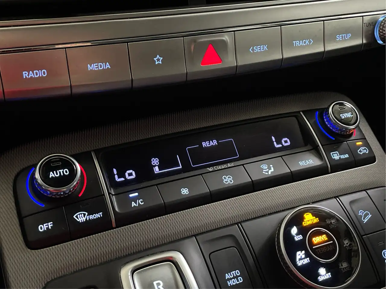 Hyundai PALISADE photo Hyundai PALISADE