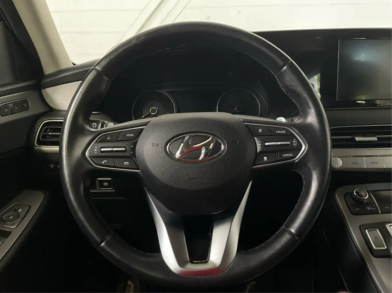 Hyundai PALISADE photo Hyundai PALISADE