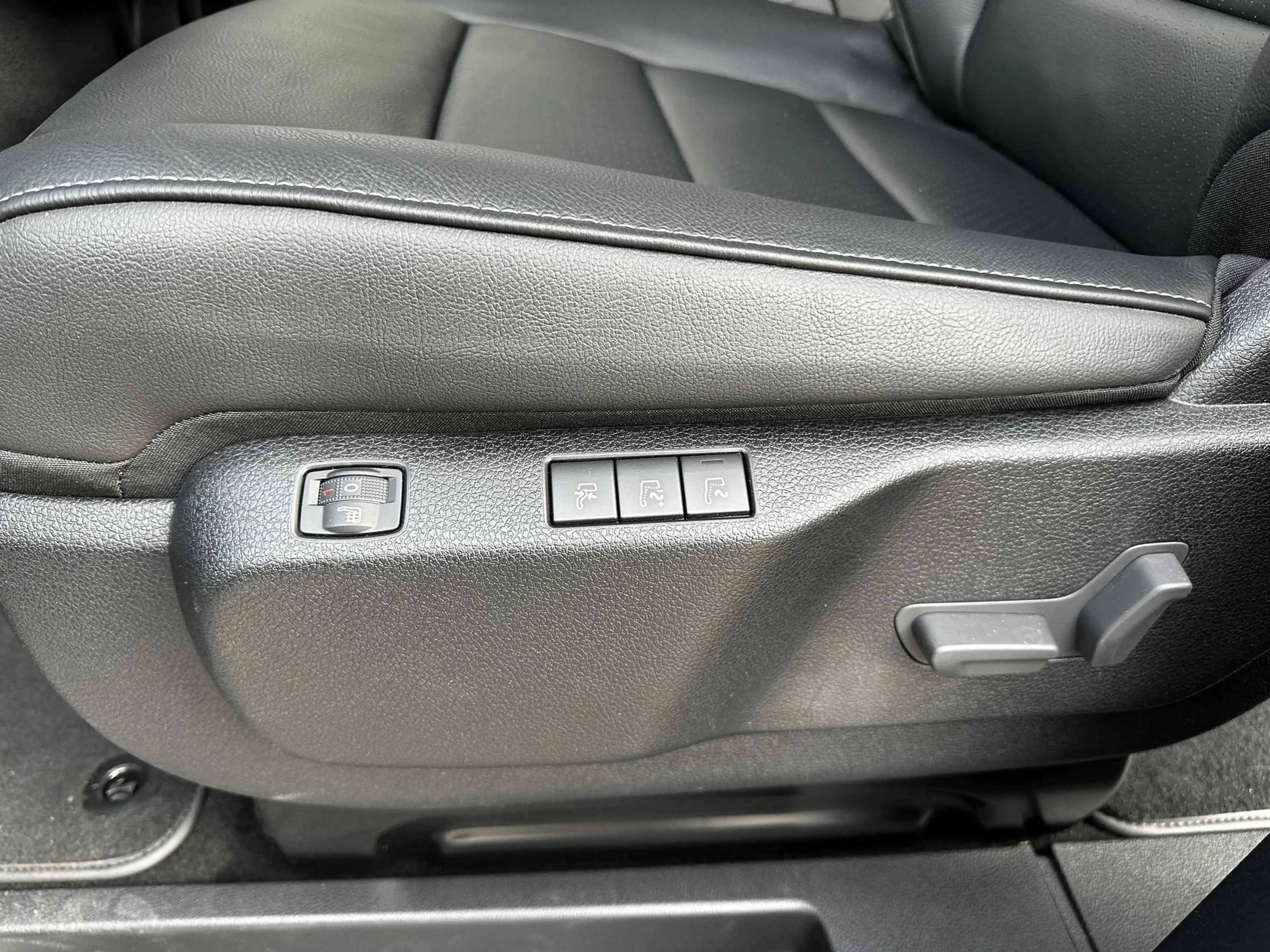 Fiat Ulysse 180 BlueHDi L2 Top Volle Ausstattung — photo 11