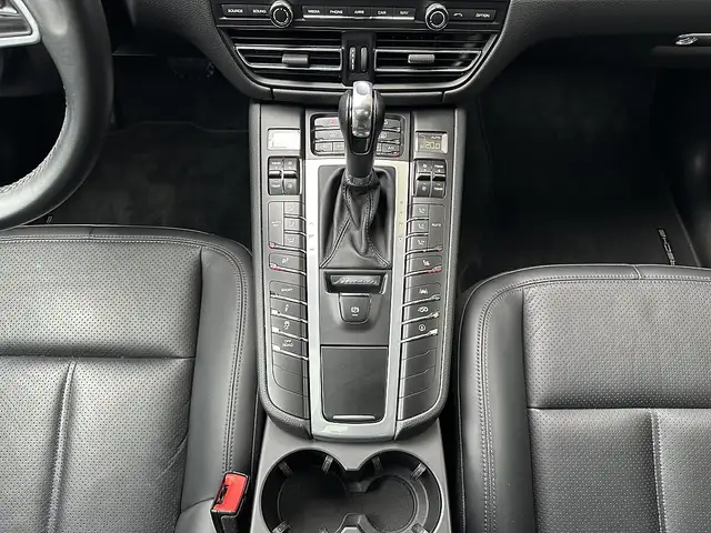 Porsche Macan nur 49.500km, Ö-Auto, AHK, Leder, LED, Panorama... Ansicht 24