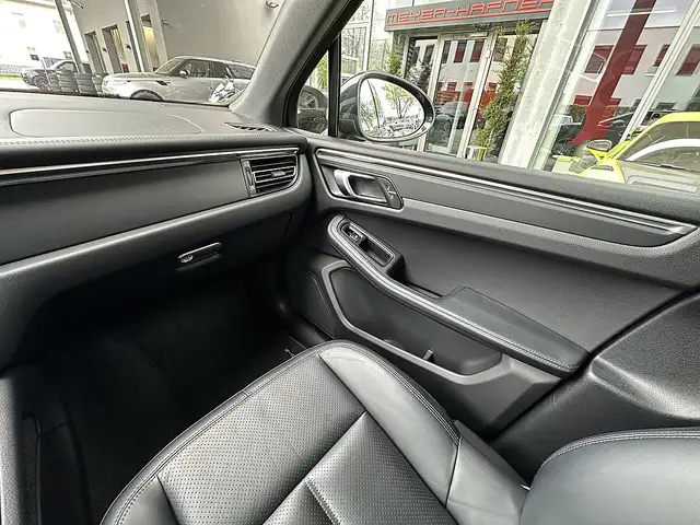 Porsche Macan nur 49.500km, Ö-Auto, AHK, Leder, LED, Panorama... Ansicht 26