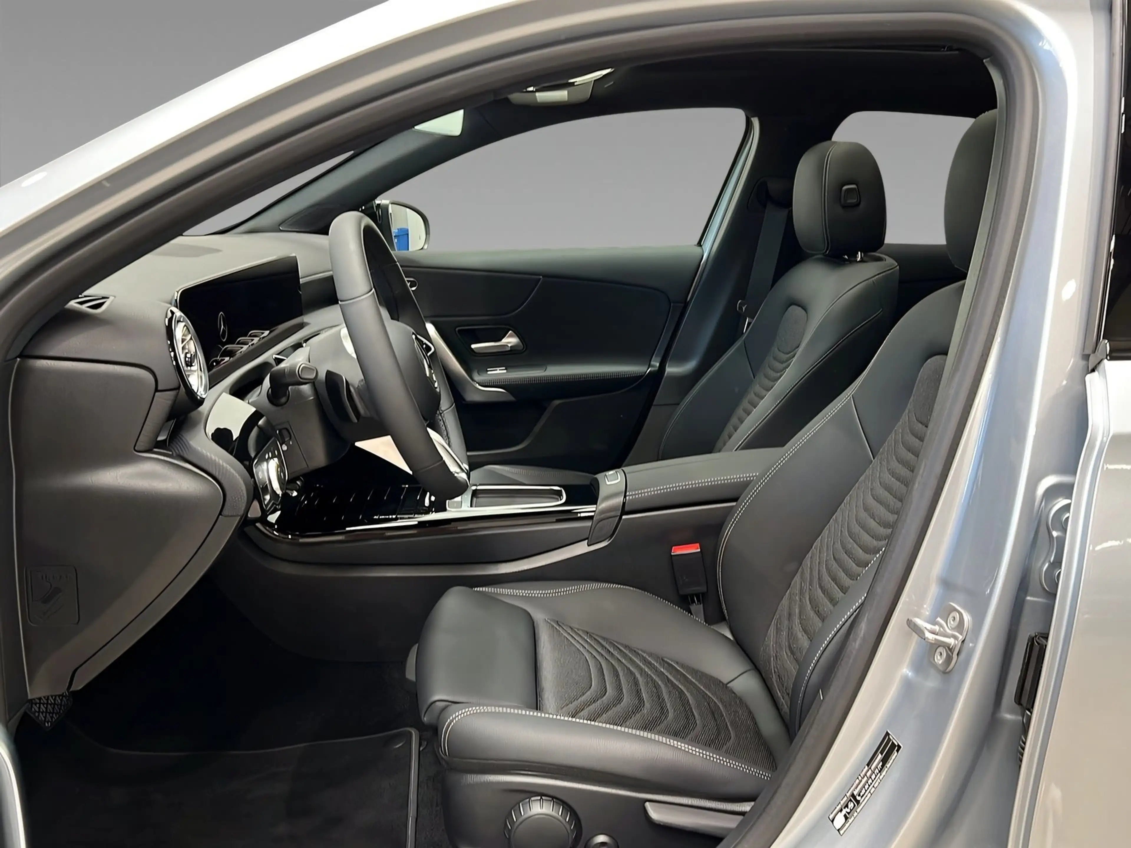 Mercedes-Benz A 200 PROGRESSIVE+NIGHT+MULTI+Pano+Kam+SHz+TotW — photo 8