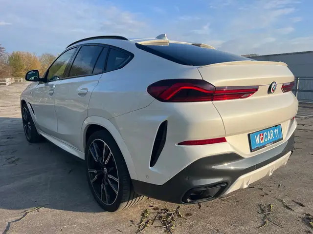 BMW X6 xDrive 40 d M Sport PANO HEAD UP AHK LASER 22" TOP Ansicht 7