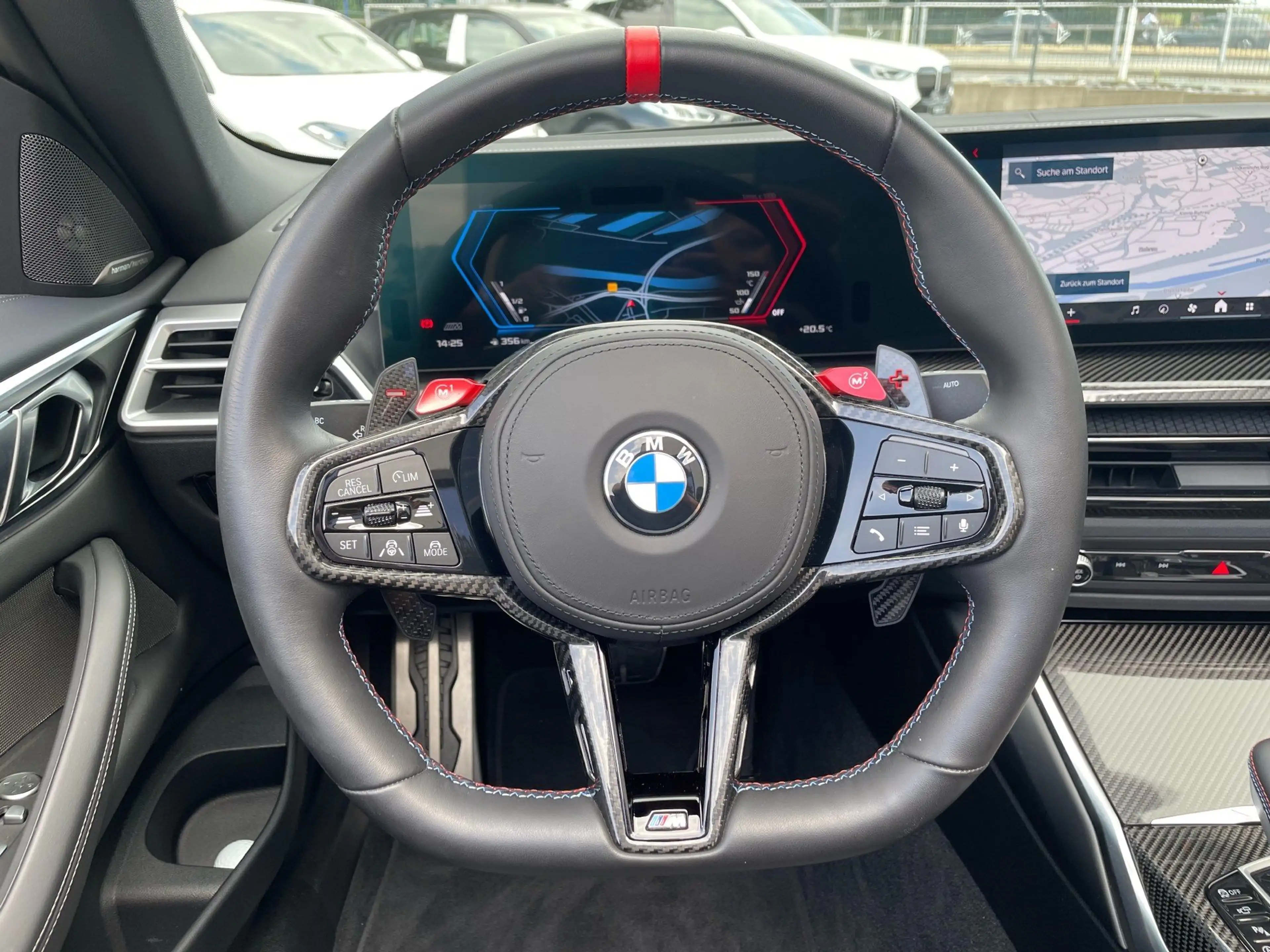 BMW M4 Competition Cabrio DrivingPro Carbon Sitzlüft. — photo 5