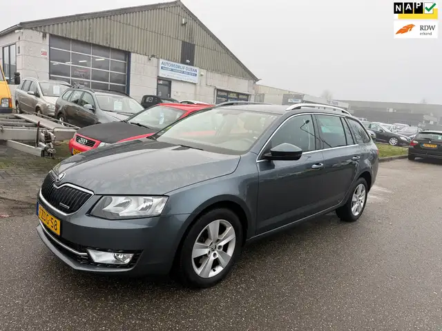 Skoda Octavia Combi 1.6 TDI Greenline Businessline NAV.+ Clima B