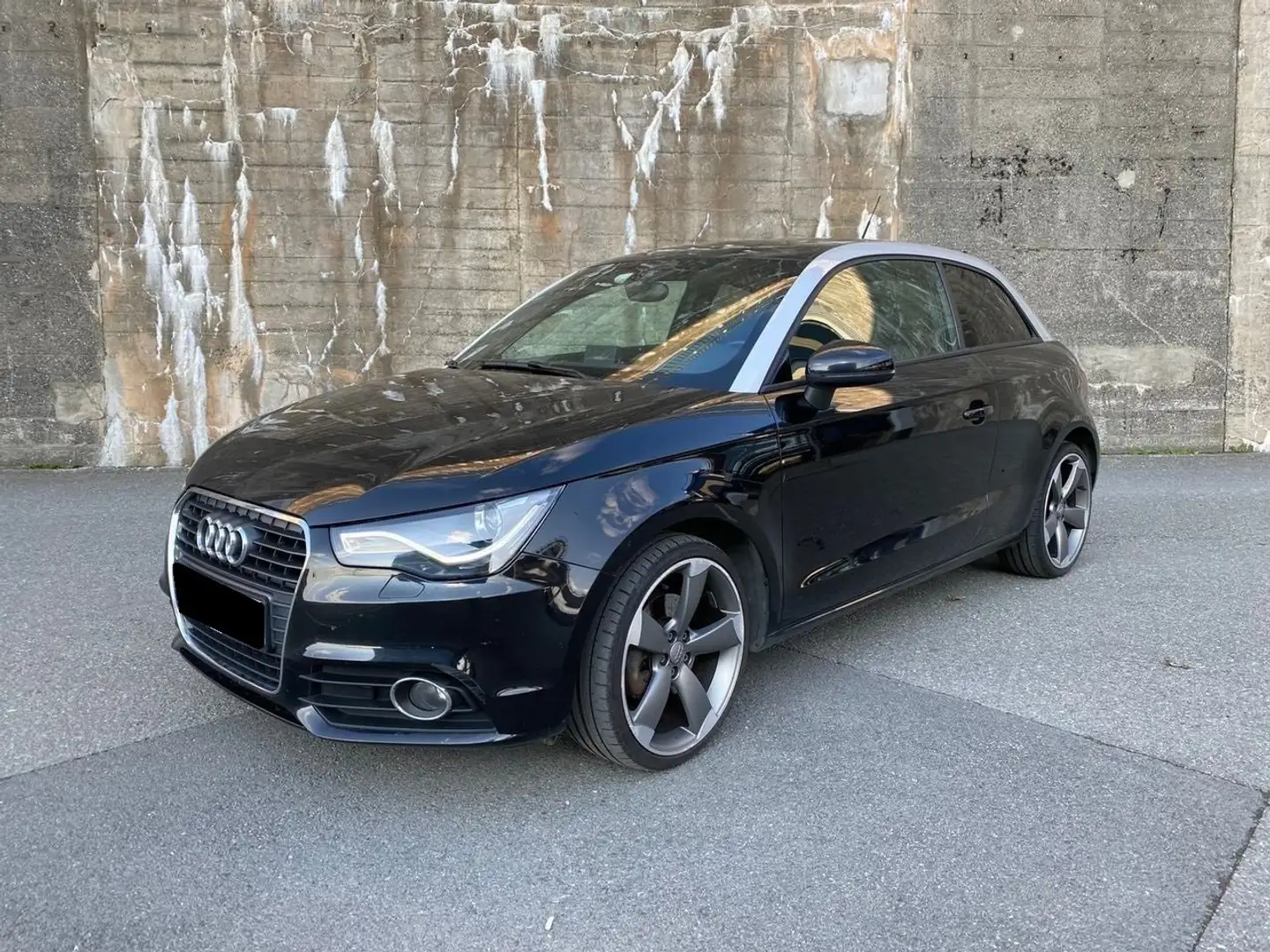 Audi Allroad A1 1.6 tdi Ambition c/clima s-tronic Negru - 2