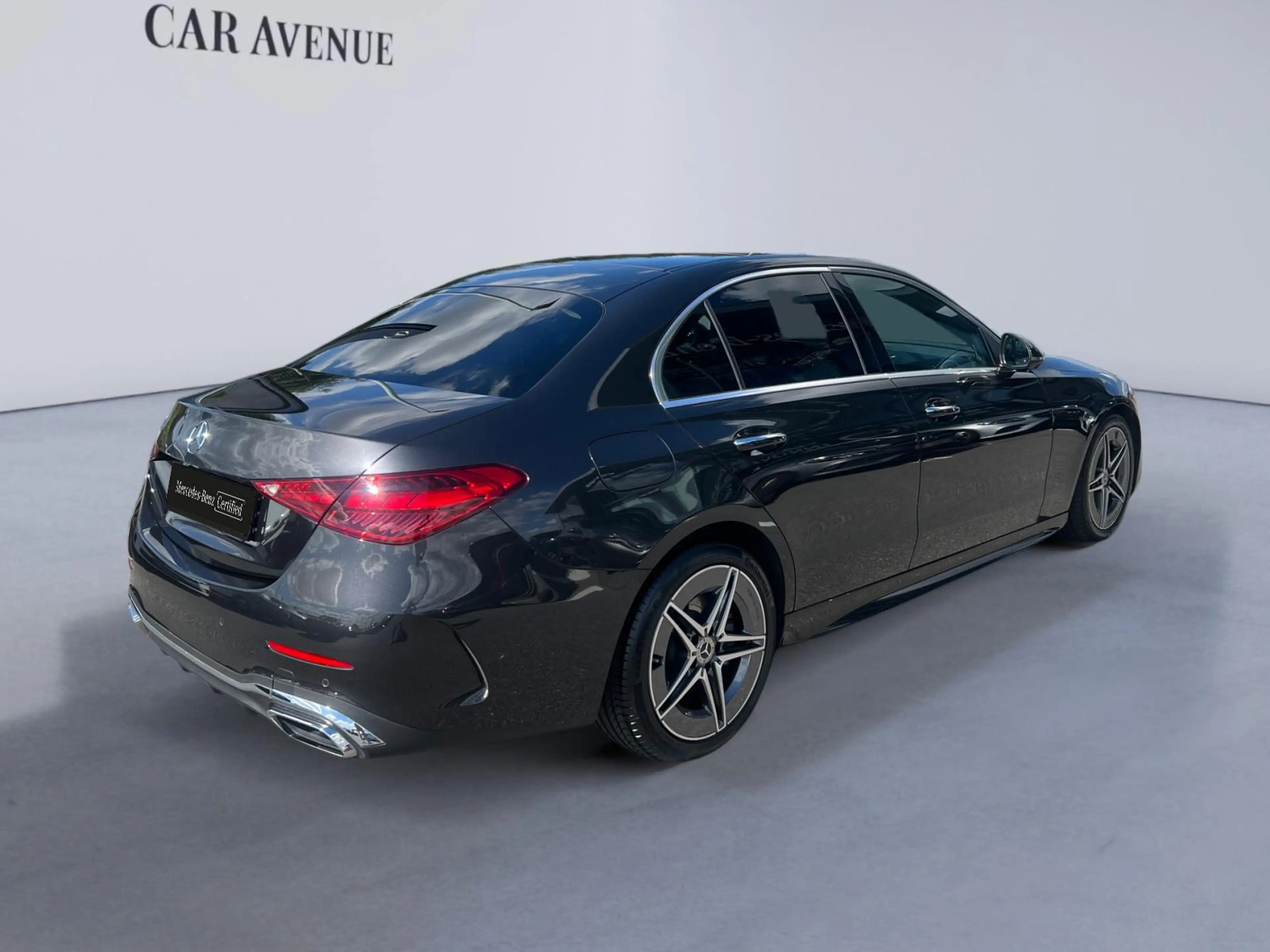 Mercedes-Benz C 200 d AMG Line — photo 6