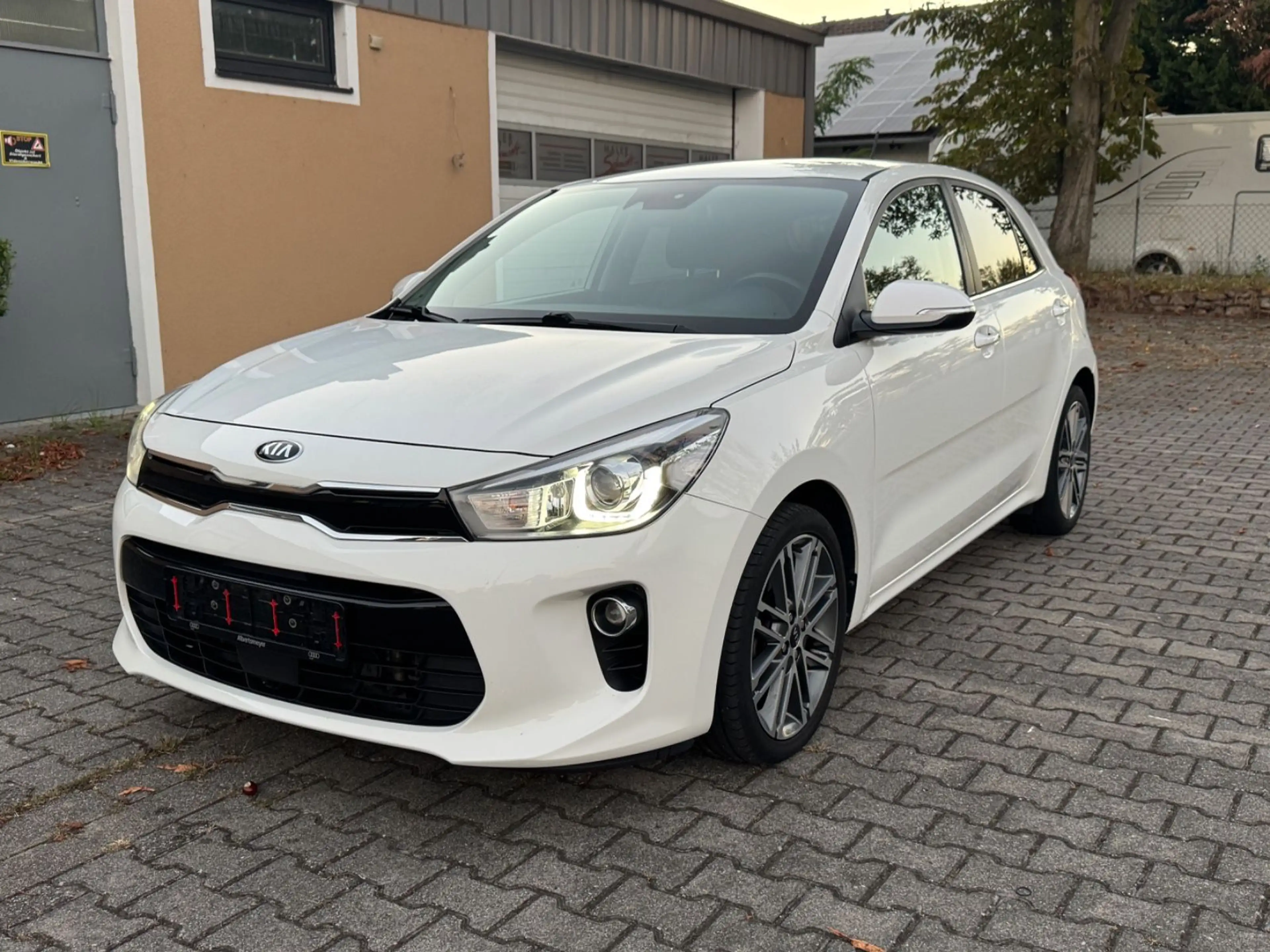 Kia Rio Spirit 1.4 CRDI TOP AUSSTATUNG