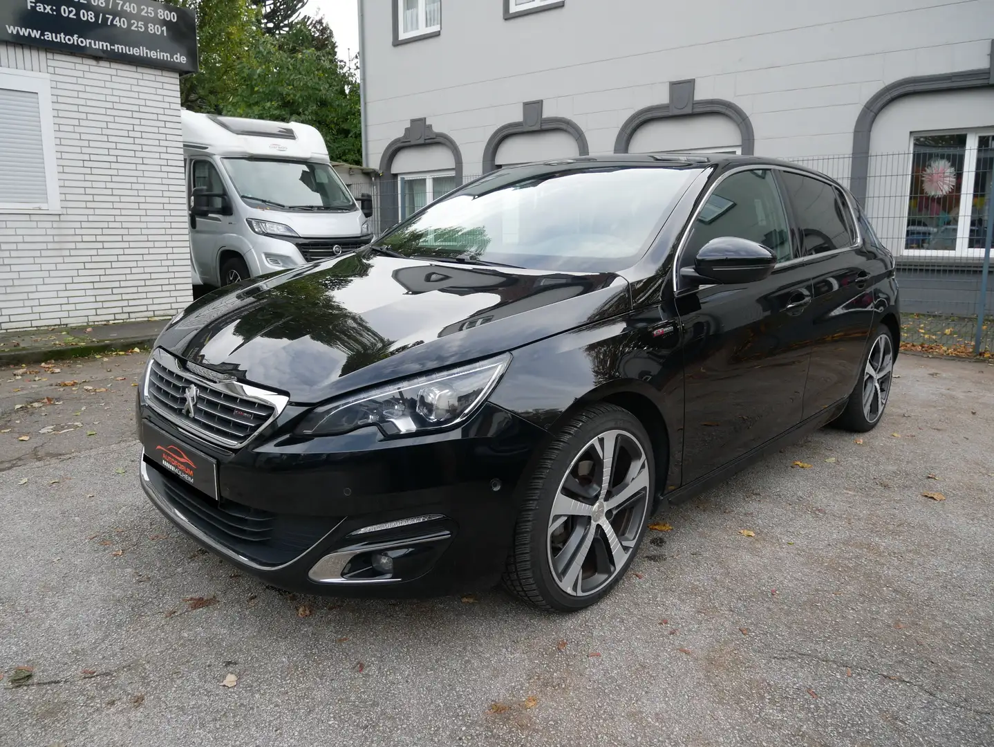 Peugeot 308 Allure Aut. GT-Line LED Pano KeyGo Leder Spur Kam Schwarz - 1
