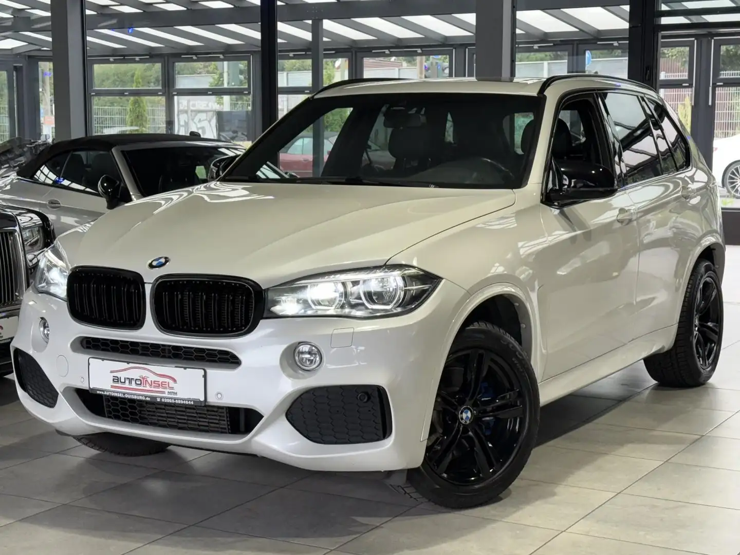 BMW X5 xDrive 40d M-Sporpaket Memory Pano H/K HeadUp Weiß - 1