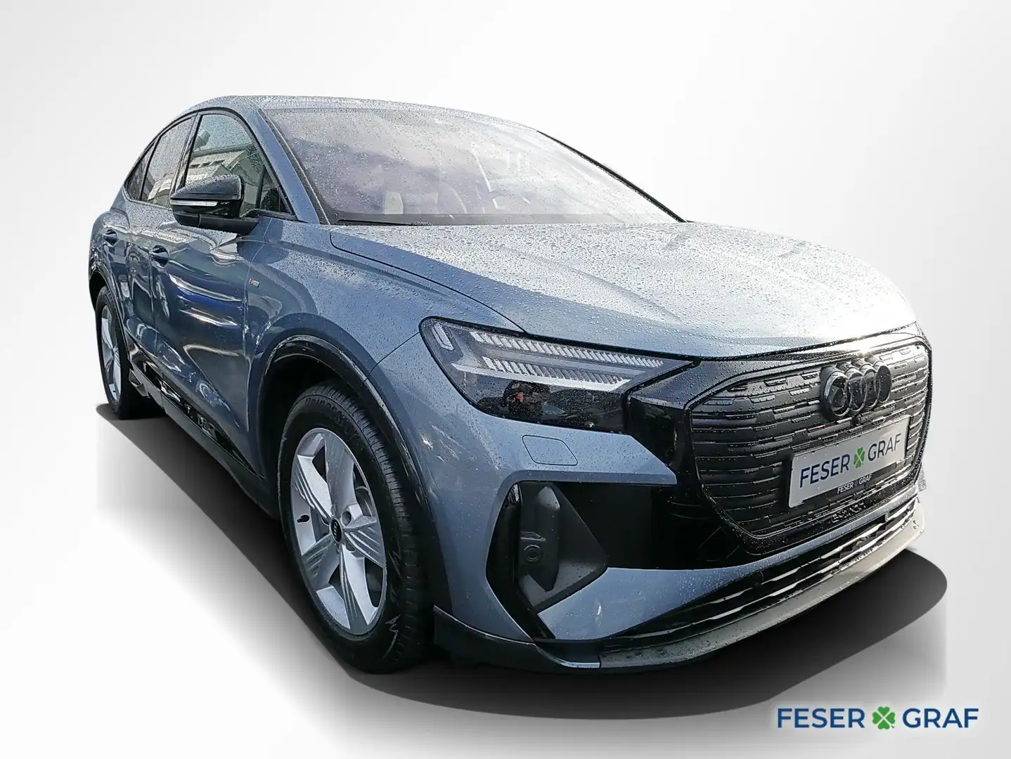 Audi Q4 e-tron Spb. 55 qu. S line Matrix Pano Sonos RüKa AHK Blau - 2