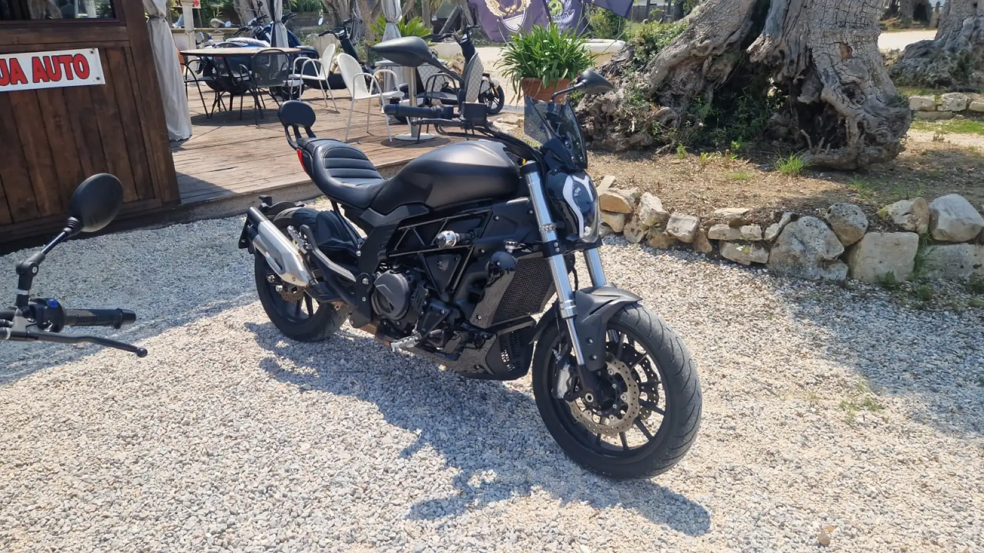 Benelli 502C CRUISER Negru - 1