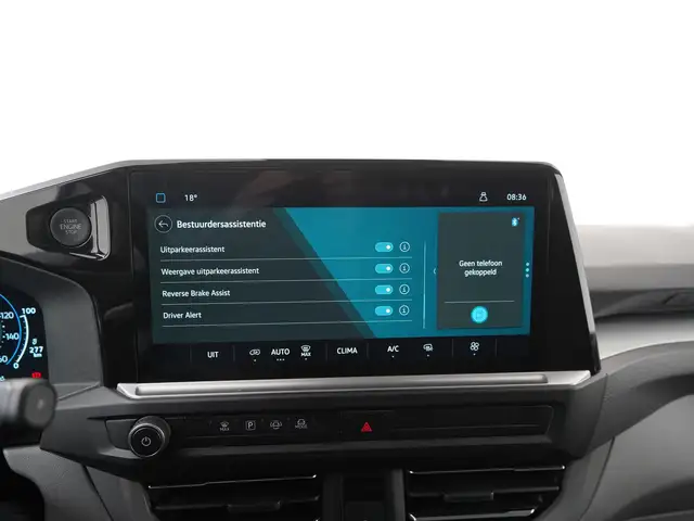 Volkswagen Transporter view 19