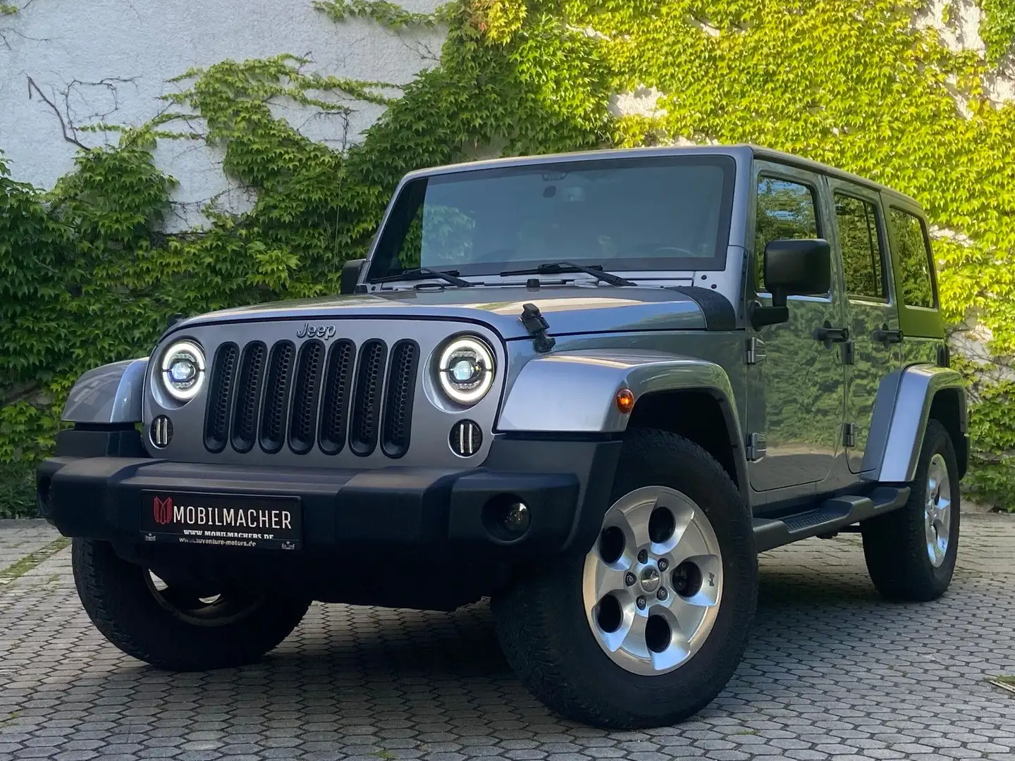 Jeep Wrangler Unlimited Sahara Navi*HardTop*AHK*Temp Argent - 1