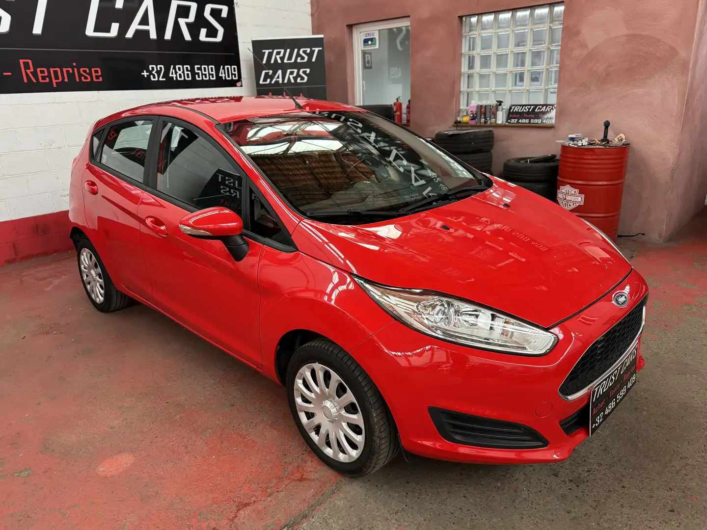 Ford Fiesta 1.0i Trend 12 MOIS DE GARANTIE Rood - 2