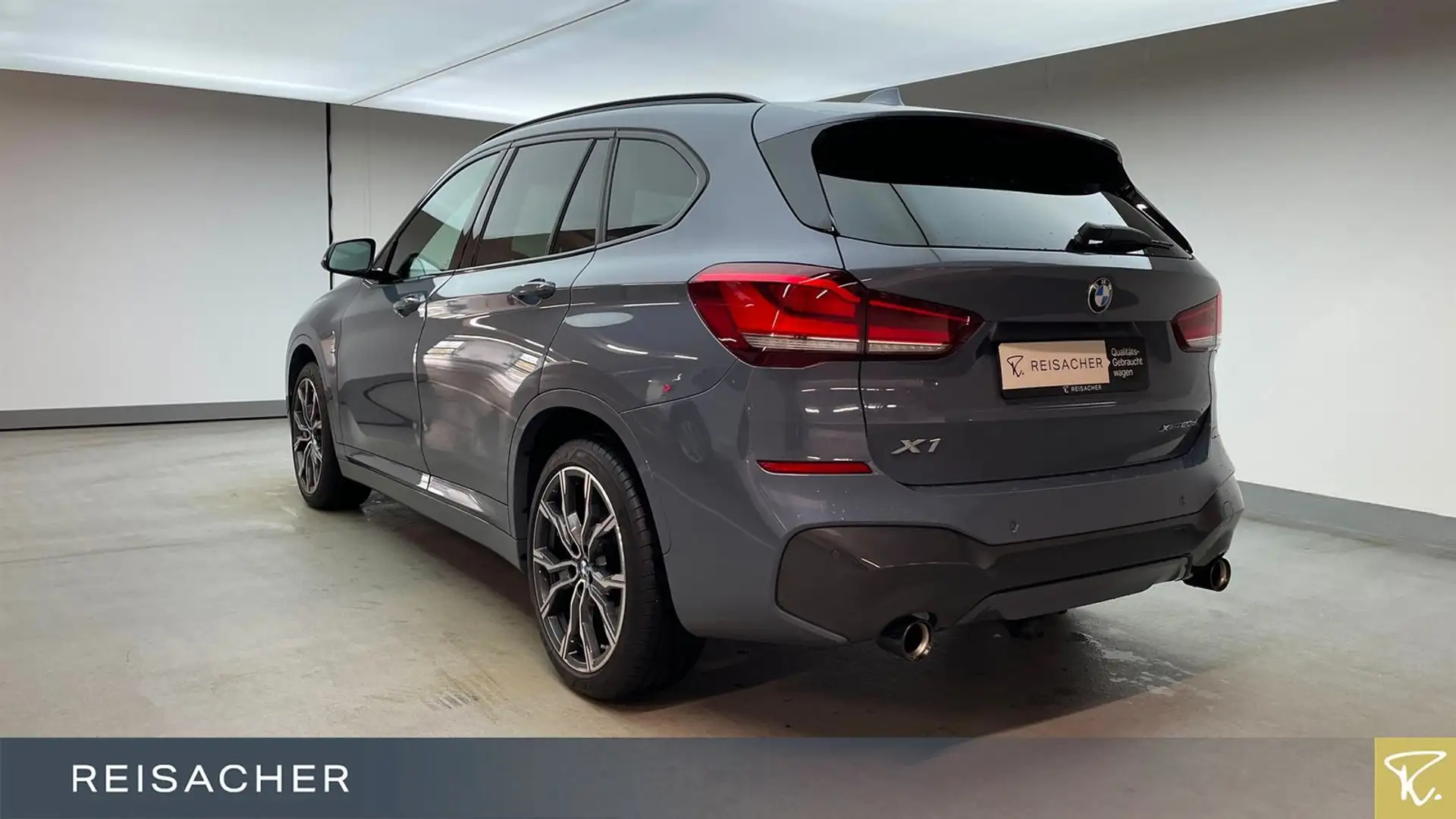 BMW X1 xDrive20dA M-Sport,Navi+, HUD,Pano,AHK,DA+ Gris - 2