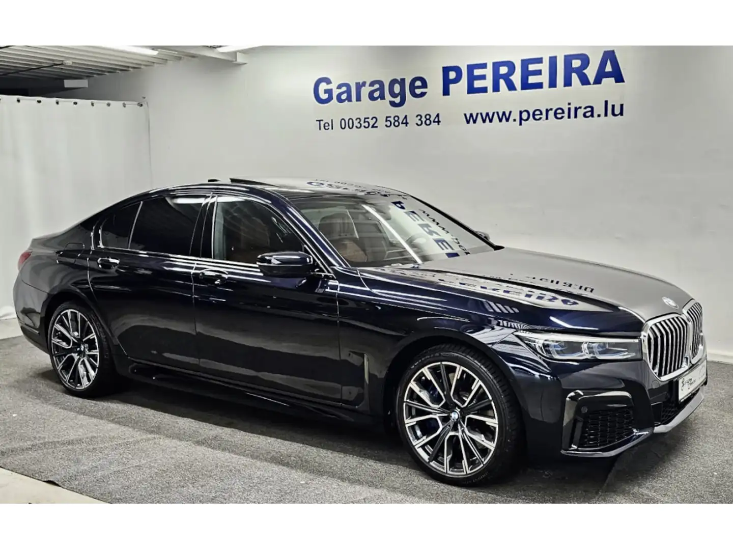 BMW 745 HYBRIDE  M SPORT PAKET CARBON CORE INDIVIDUAL FULL Negru - 1