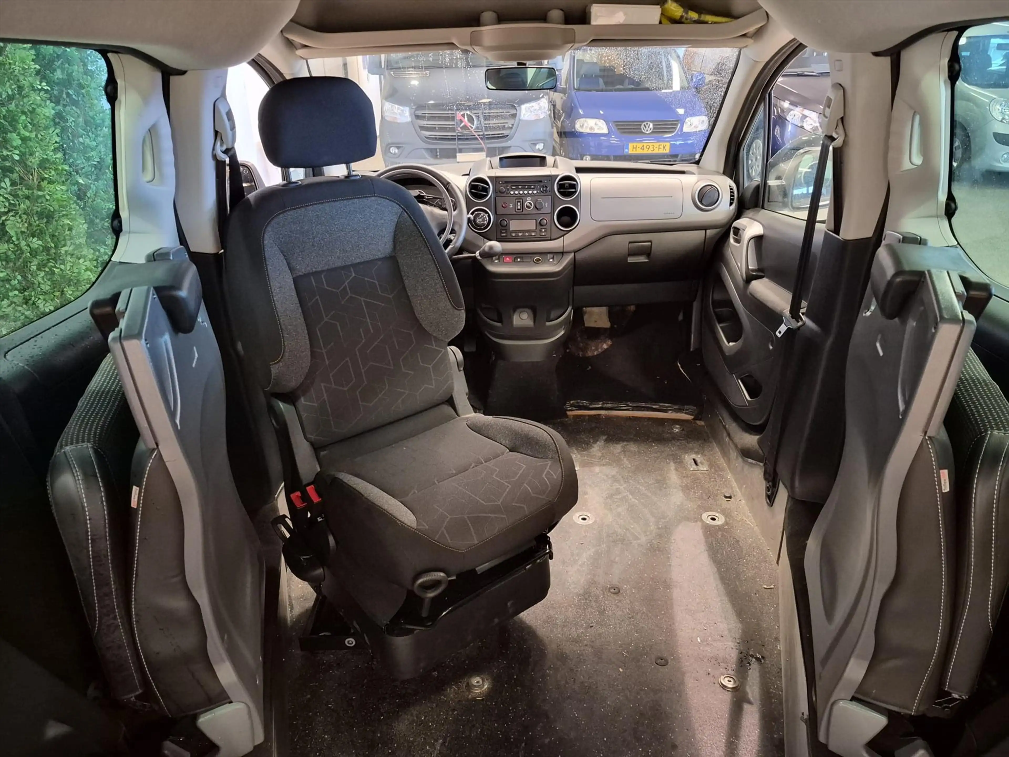 Peugeot Partner Rolstoelauto Automaat Zelfrijder Rolstoel 1e zitri — photo 4