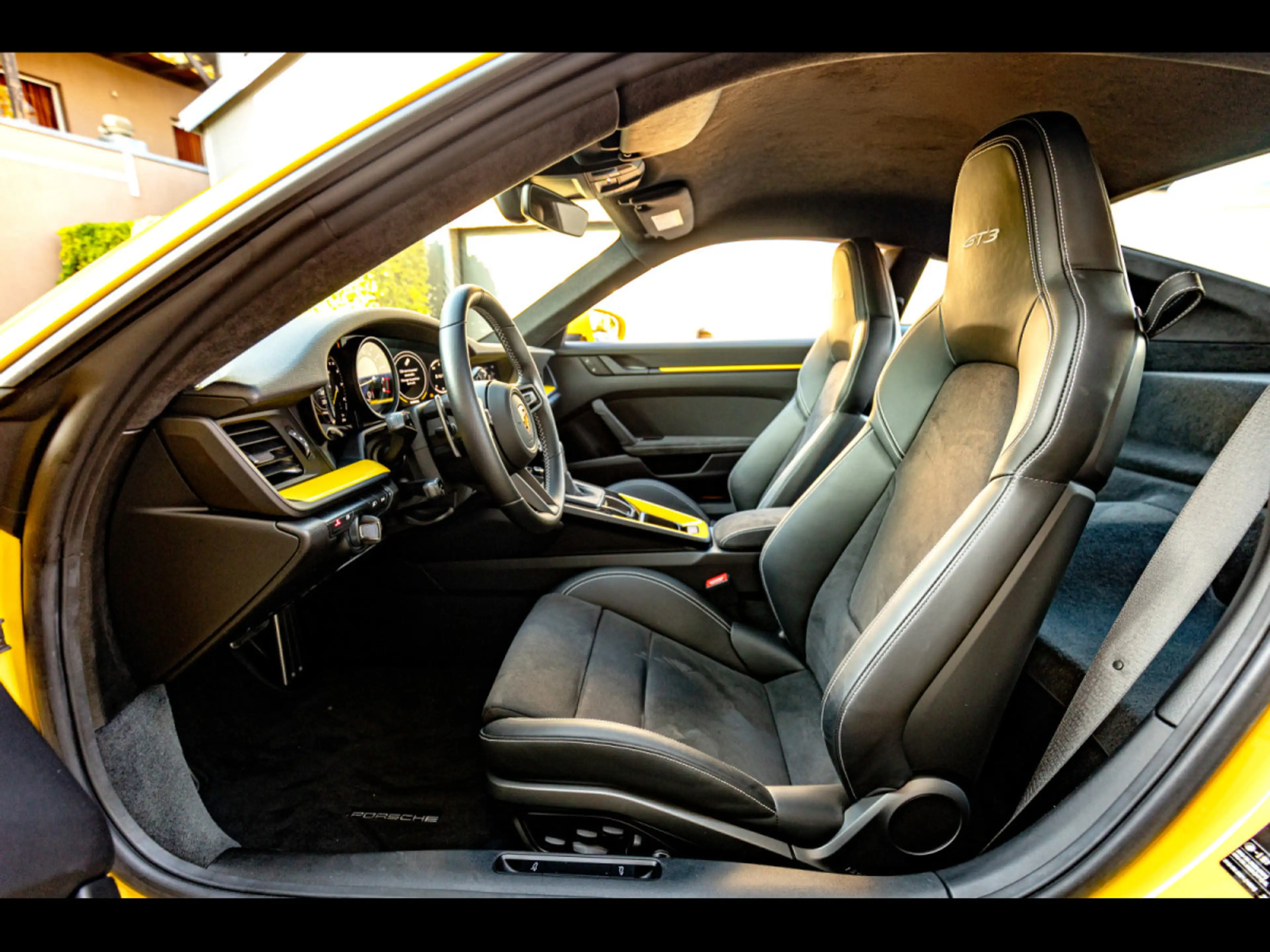 Porsche 992 .1 911 GT3 PDK°FULL PPF°RACING YELLOW°LIFT°KAM°18W — photo 13