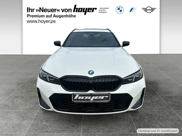 BMW 3 Series view 12