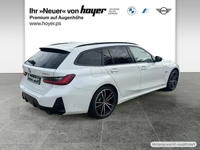 BMW 3 Series view 2