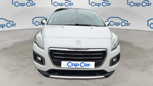 Peugeot 3008 view 5