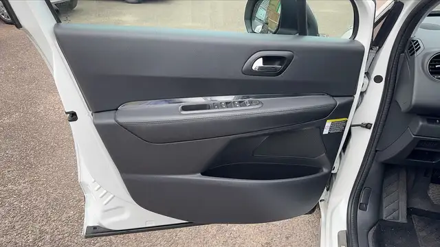 Peugeot 3008 view 7