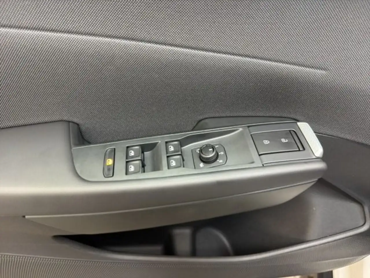 Volkswagen ID. Polo LIFE AREA VIEW NAVI PANO CLIMA ACC, миниатюра 8
