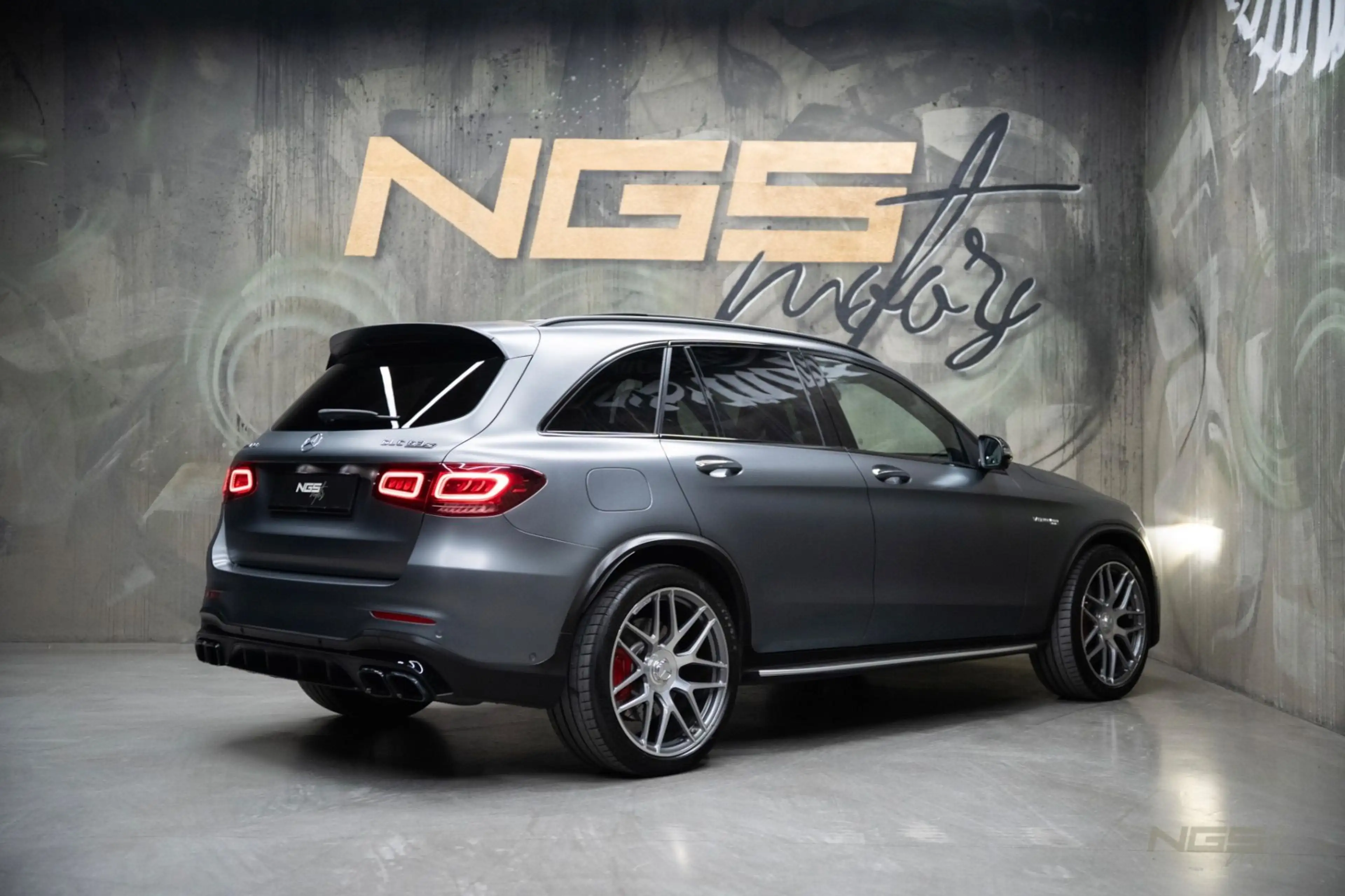 Mercedes-Benz GLC 63 AMG S 4Matic FACELIFT GARANTIE DESIGNO BURMESTER PANO 360KAM AMG TRACK PAKET — photo 12