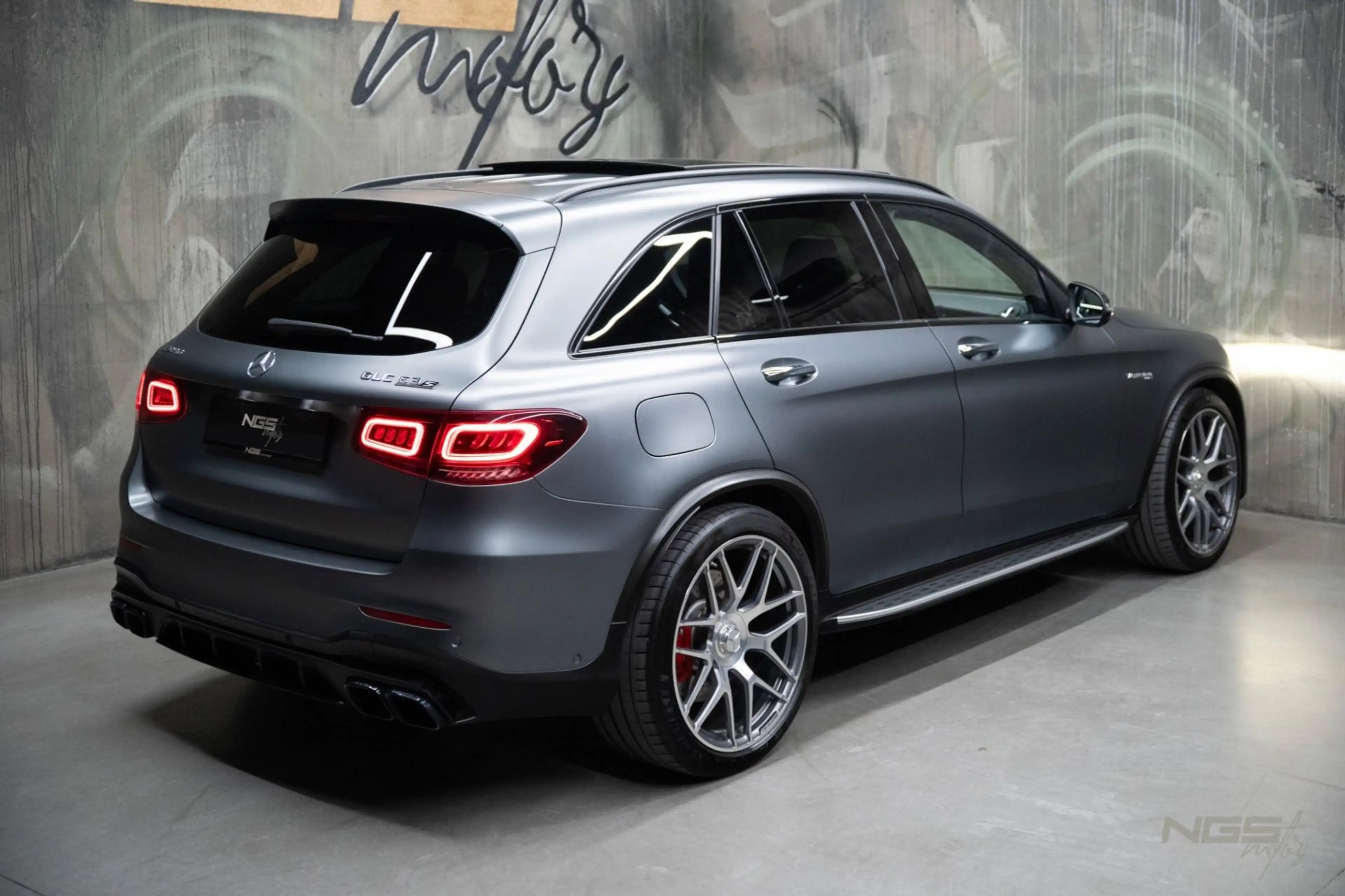 Mercedes-Benz GLC 63 AMG S 4Matic FACELIFT GARANTIE DESIGNO BURMESTER PANO 360KAM AMG TRACK PAKET — photo 6