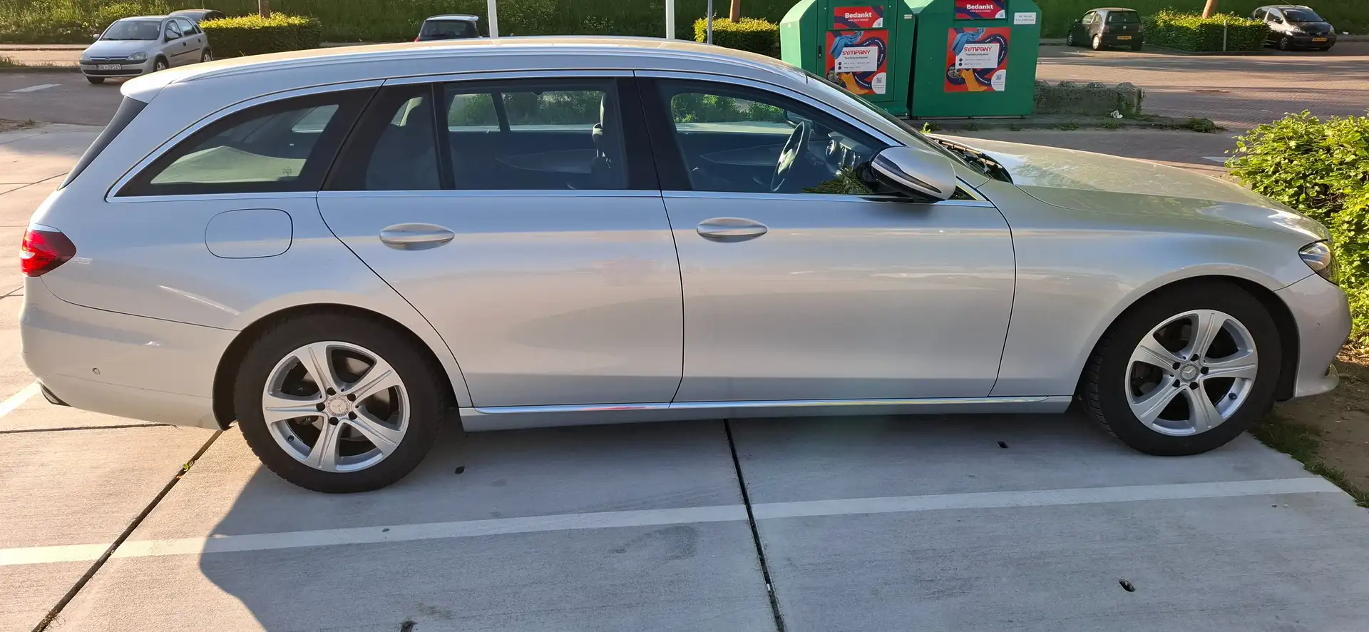 Mercedes-Benz E 200 Prestige Plus, Multibeam LED, Dodehoek, Stardust Zilver - 2