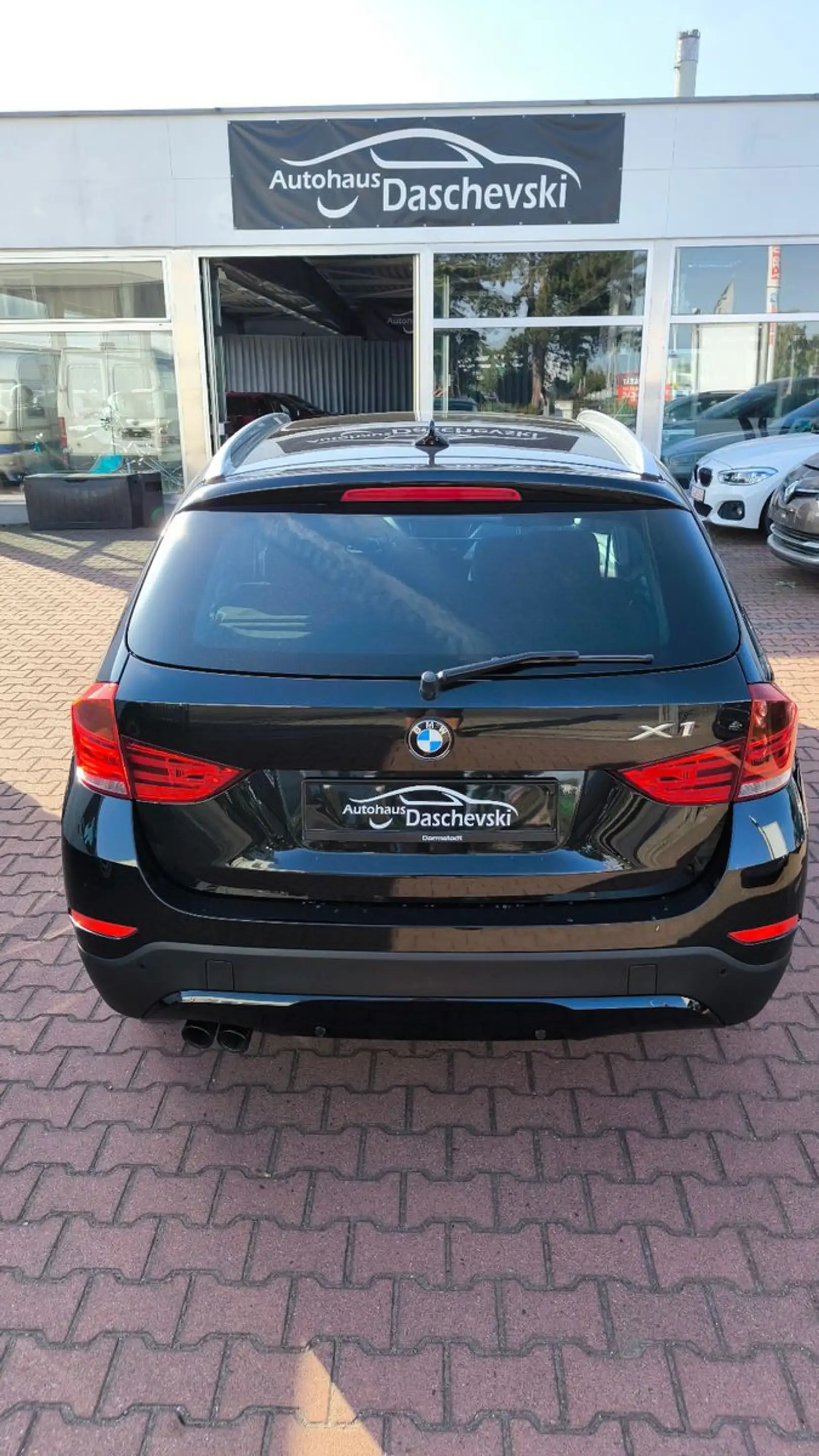 BMW X1 sDrive 20i Automatik Navi — photo 4