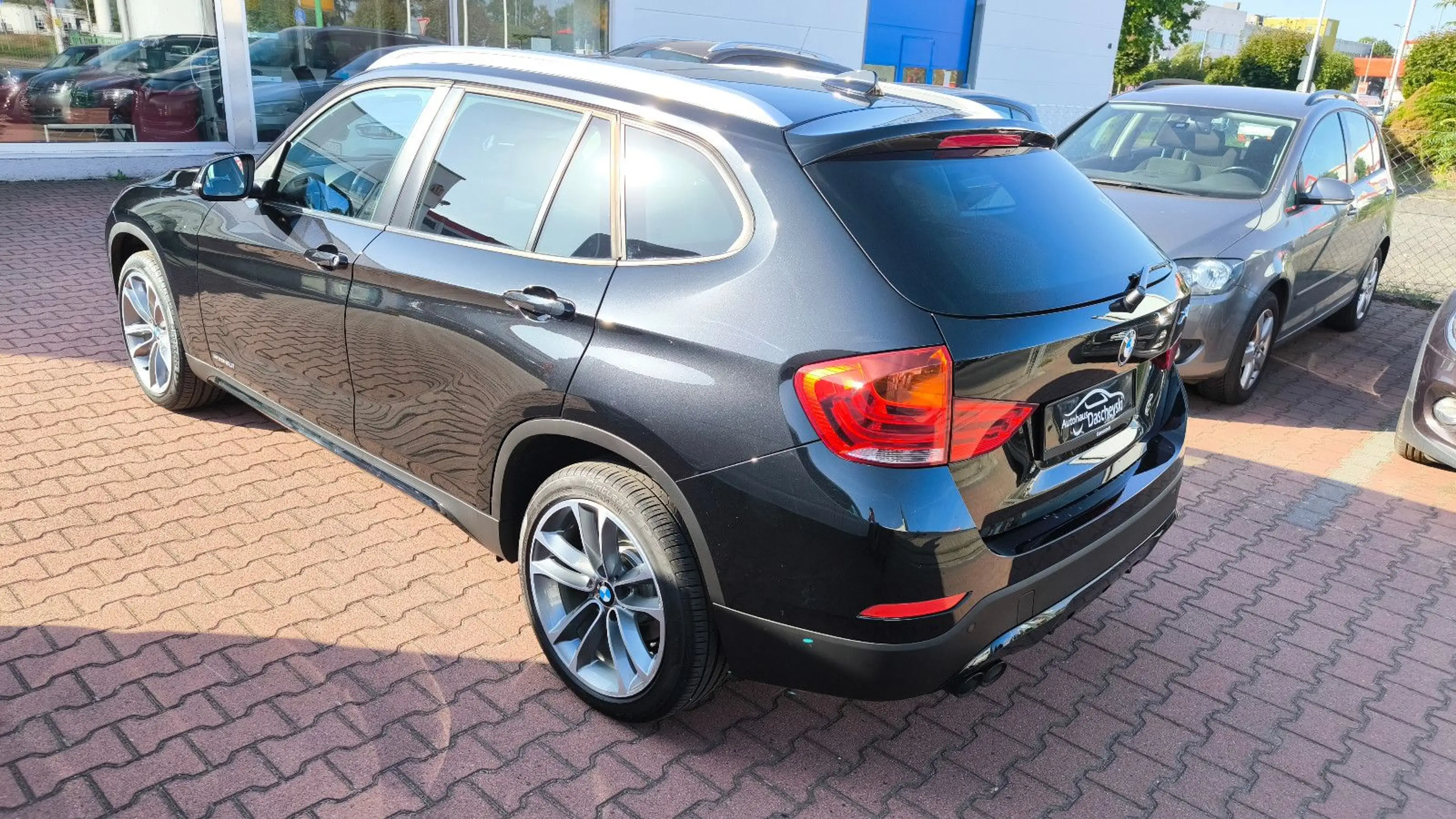BMW X1 sDrive 20i Automatik Navi — photo 5