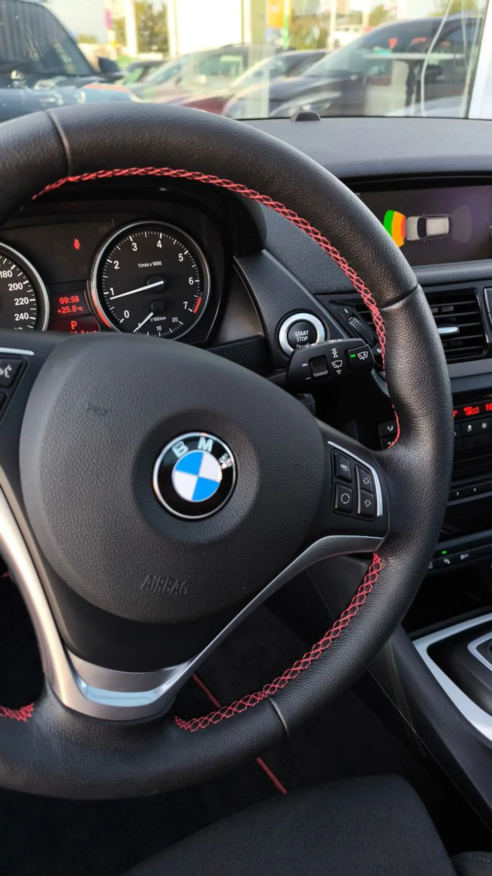 BMW X1 sDrive 20i Automatik Navi — photo 14