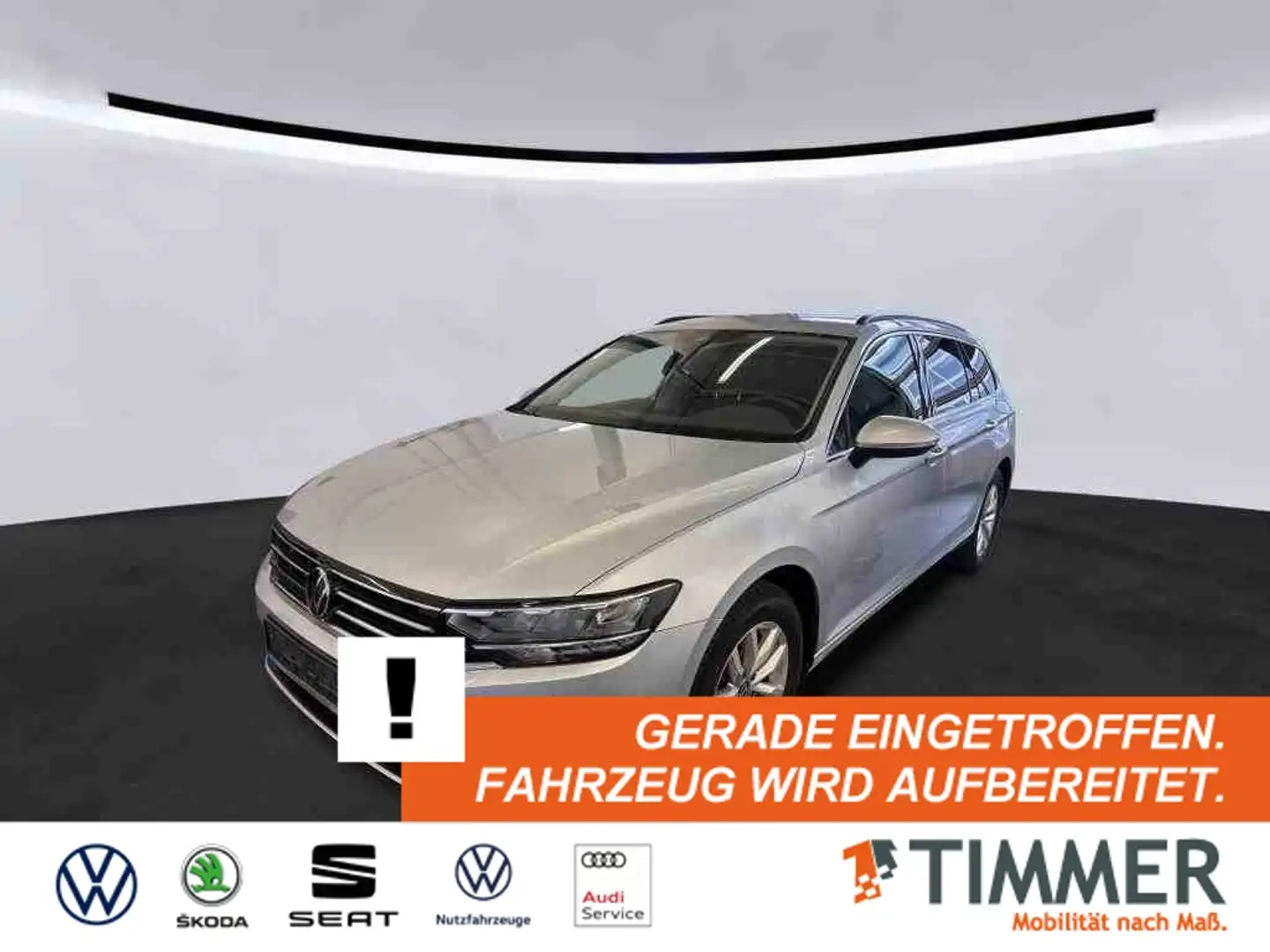 Volkswagen Passat Variant 2.0 TDI BUSINESS *LED *RKAM *ACC *APP *NAVI *SHZ Silber - 1
