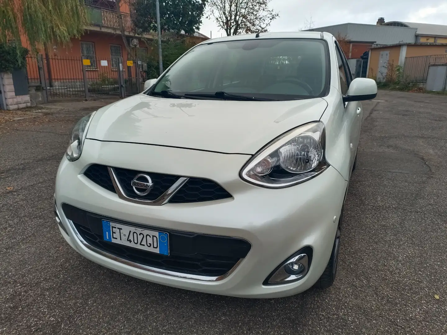 Nissan Micra Micra 5p 1.2 eco Gpl Blanc - 1
