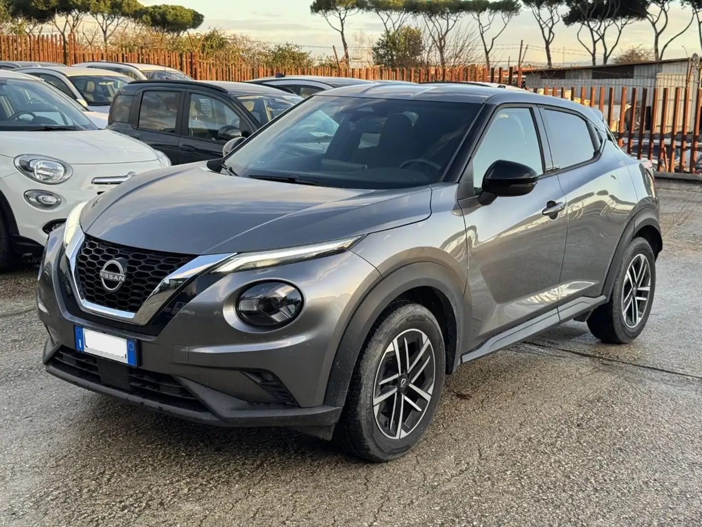 Nissan Juke N-CONNECTA 1.0 DIG-T 114cv DCT CAMBIO AL VOLANTE Grigio - 2