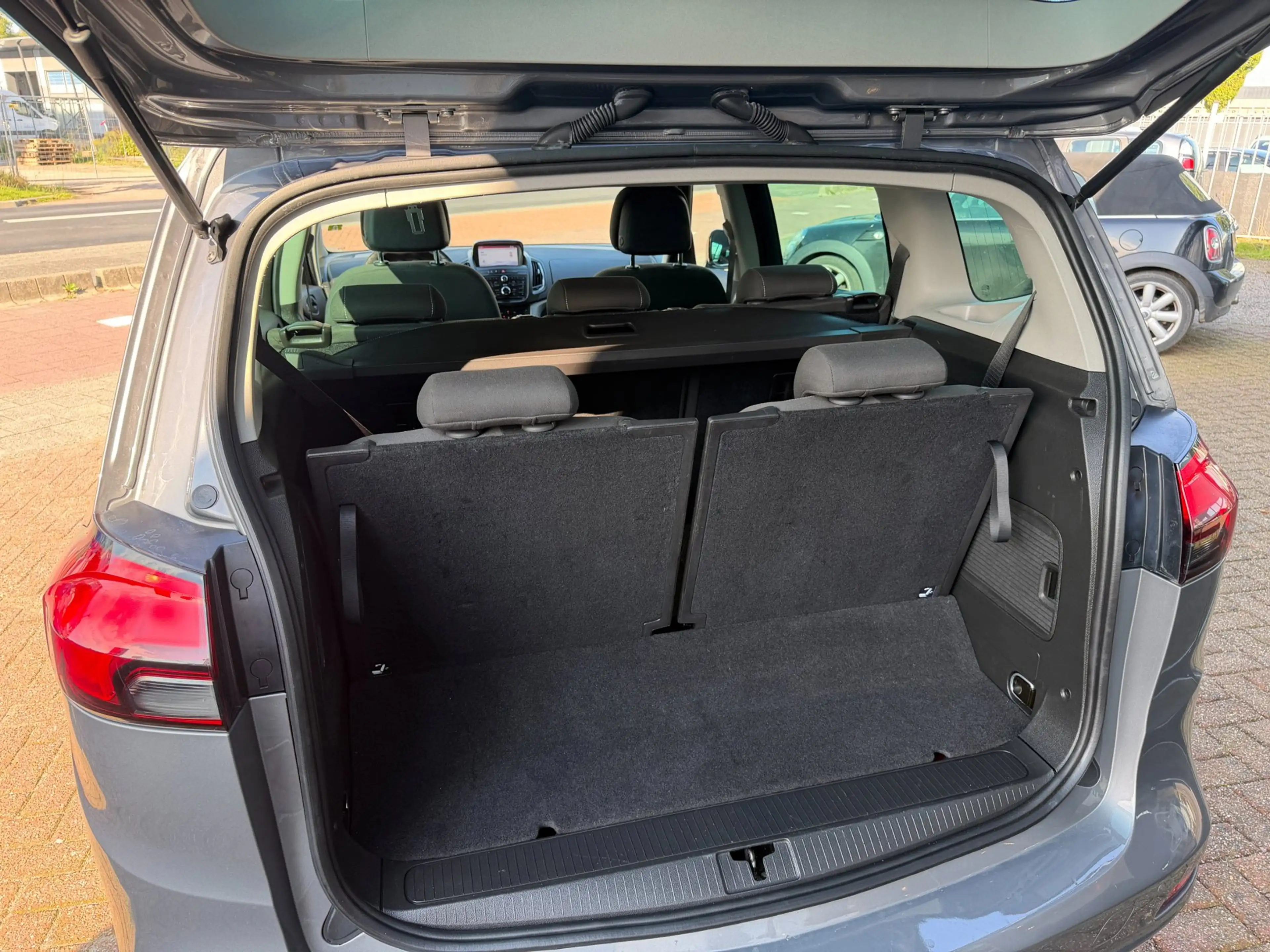 Opel Zafira Tourer 1.4 Edition 7p. Clima|Cruise|NAVI|DealerOH — photo 9