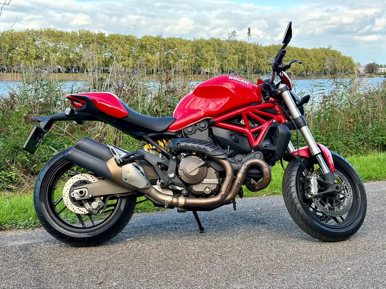 Ducati Monster 821