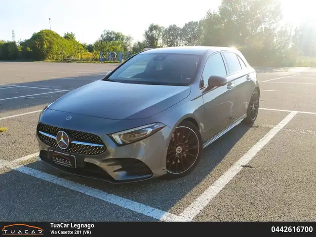 Mercedes-Benz A 250 PREMIUM