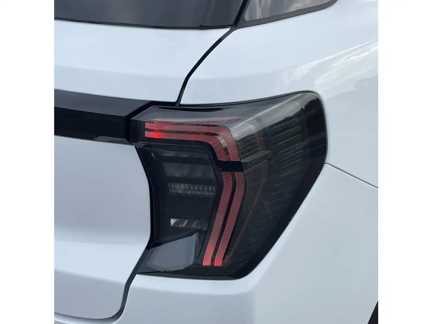 Ford Explorer Premium Allradantrieb - *Im Vorlauf* Weiß - 2