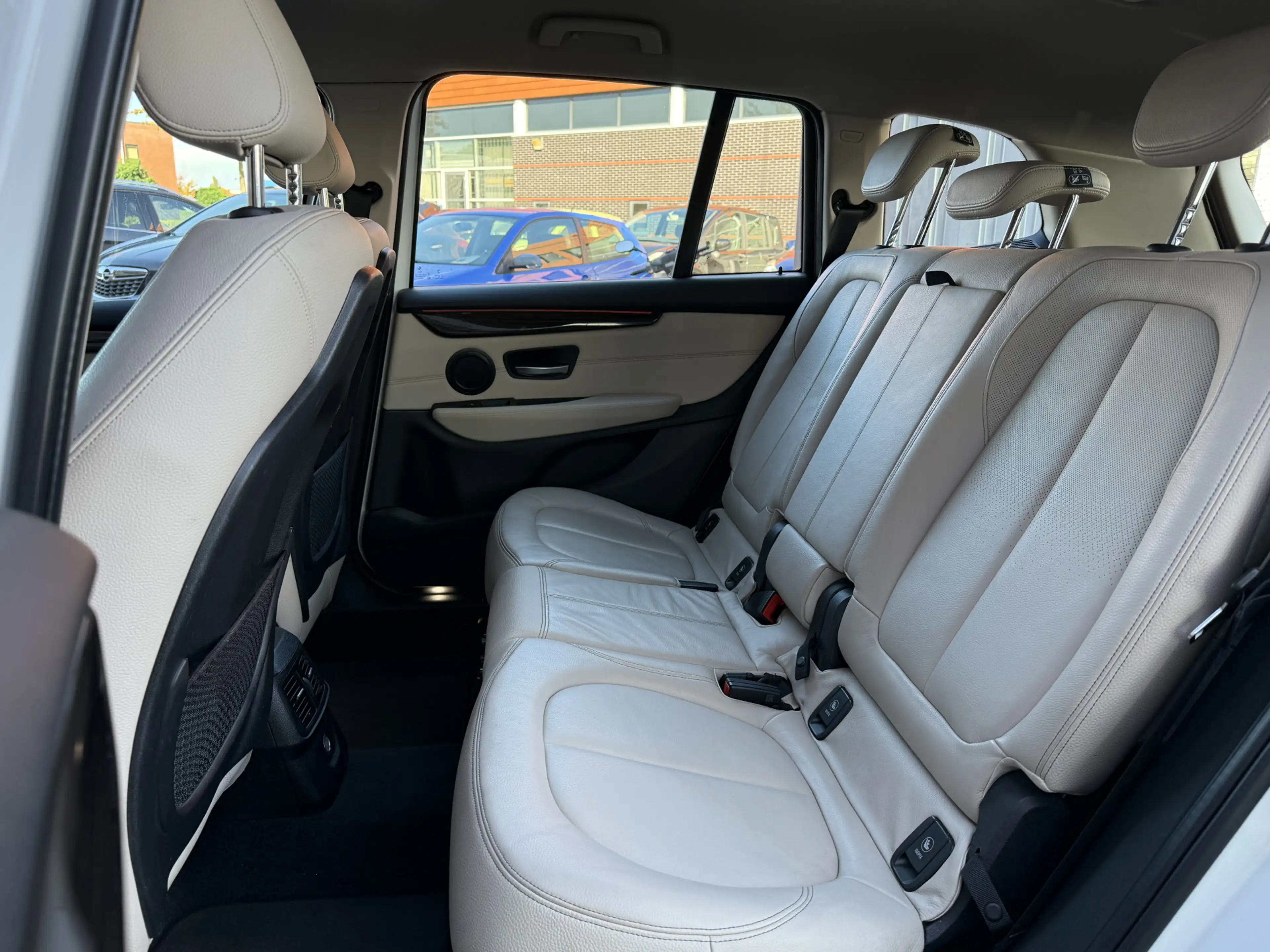 BMW 216 2-serie Gran Tourer BWJ 2015 216d 116 PK Corporate — photo 9