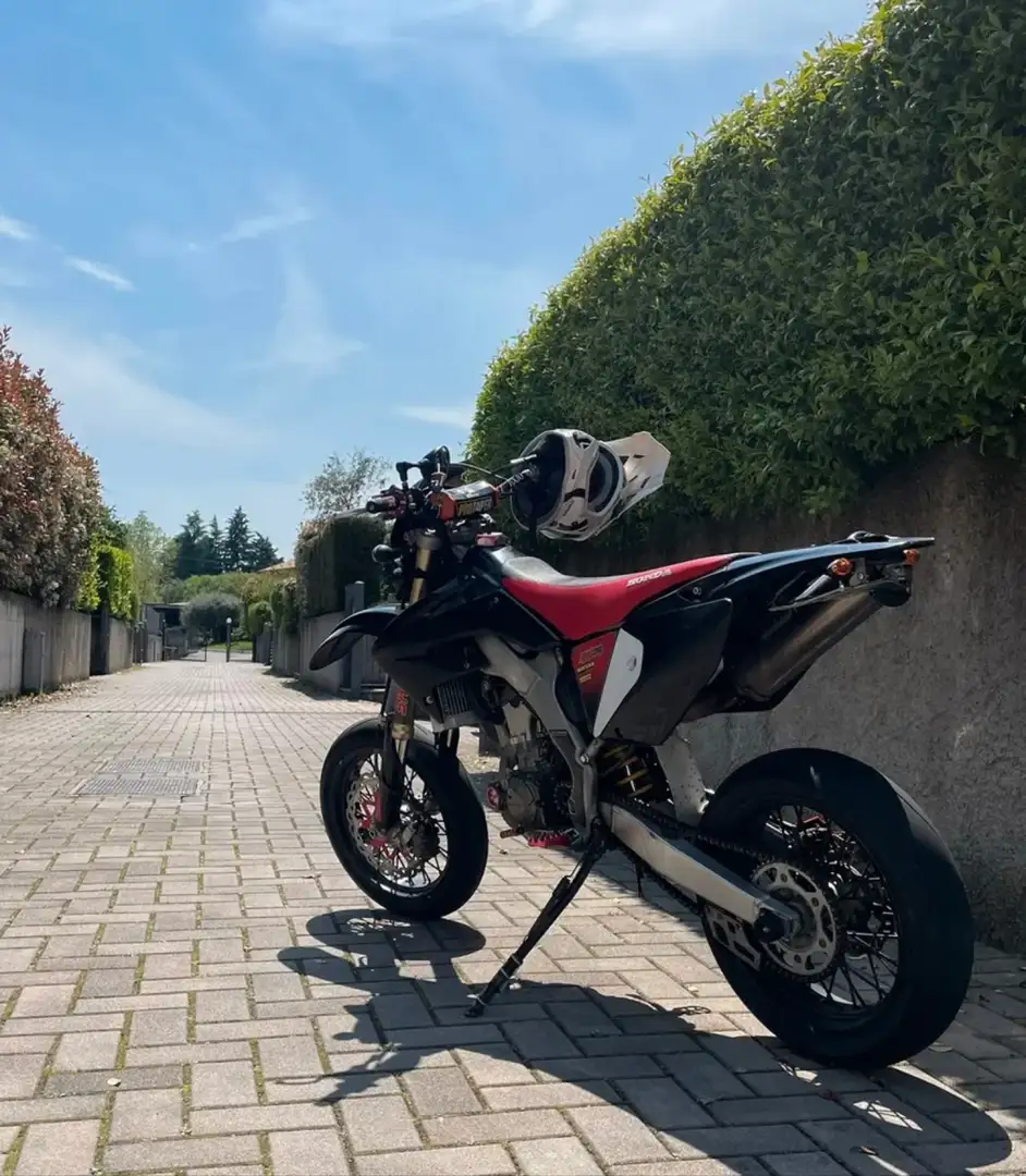 Honda CRF 250 Červená - 2