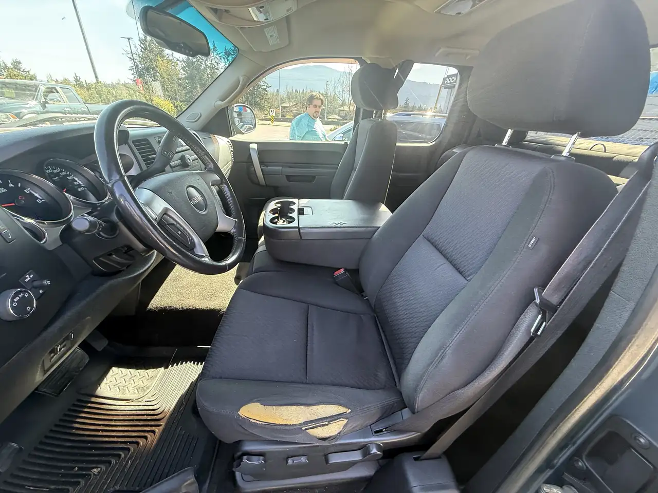 GMC Sierra 1500 снимка GMC Sierra 1500