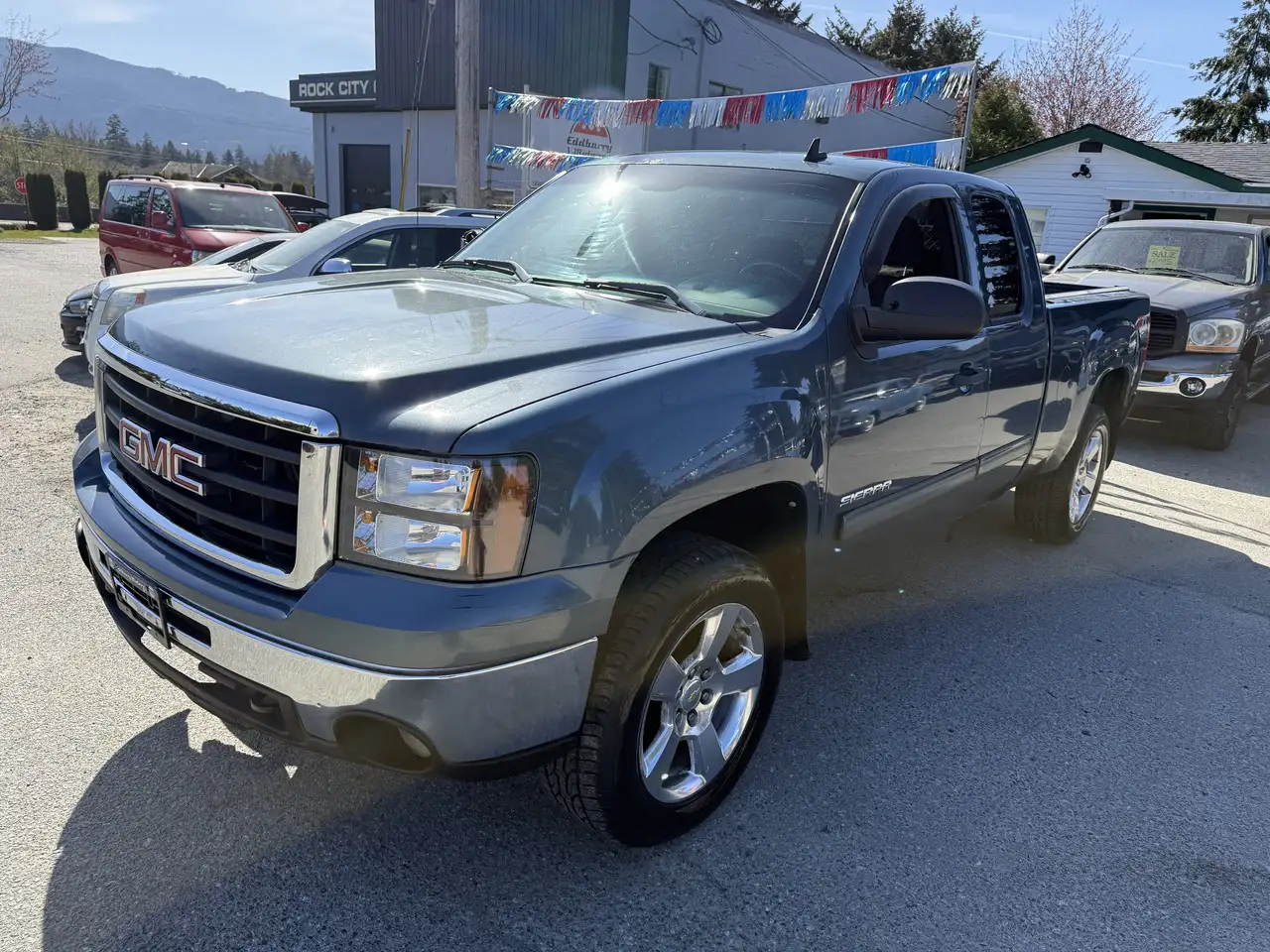 GMC Sierra 1500 снимка GMC Sierra 1500