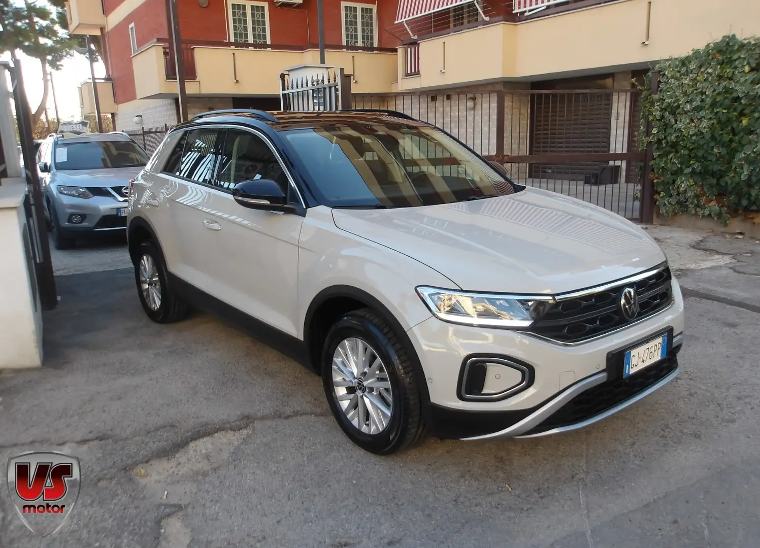 Volkswagen T-Roc T-Roc 1.0 TSI Life Beige - 1